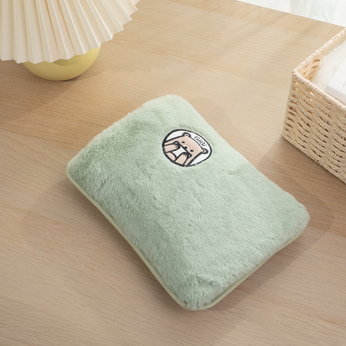 กระเป๋าน้ำร้อนไฟฟ้าพี่หมี GiGi