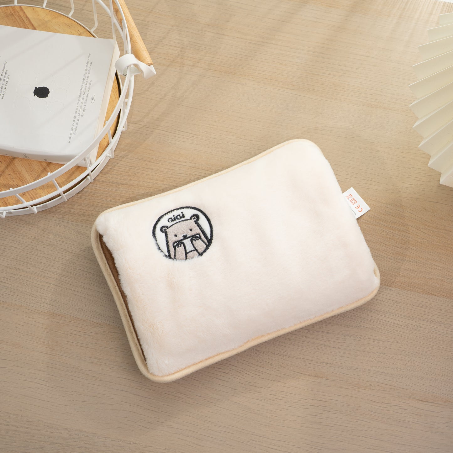 กระเป๋าน้ำร้อนไฟฟ้าพี่หมี GiGi