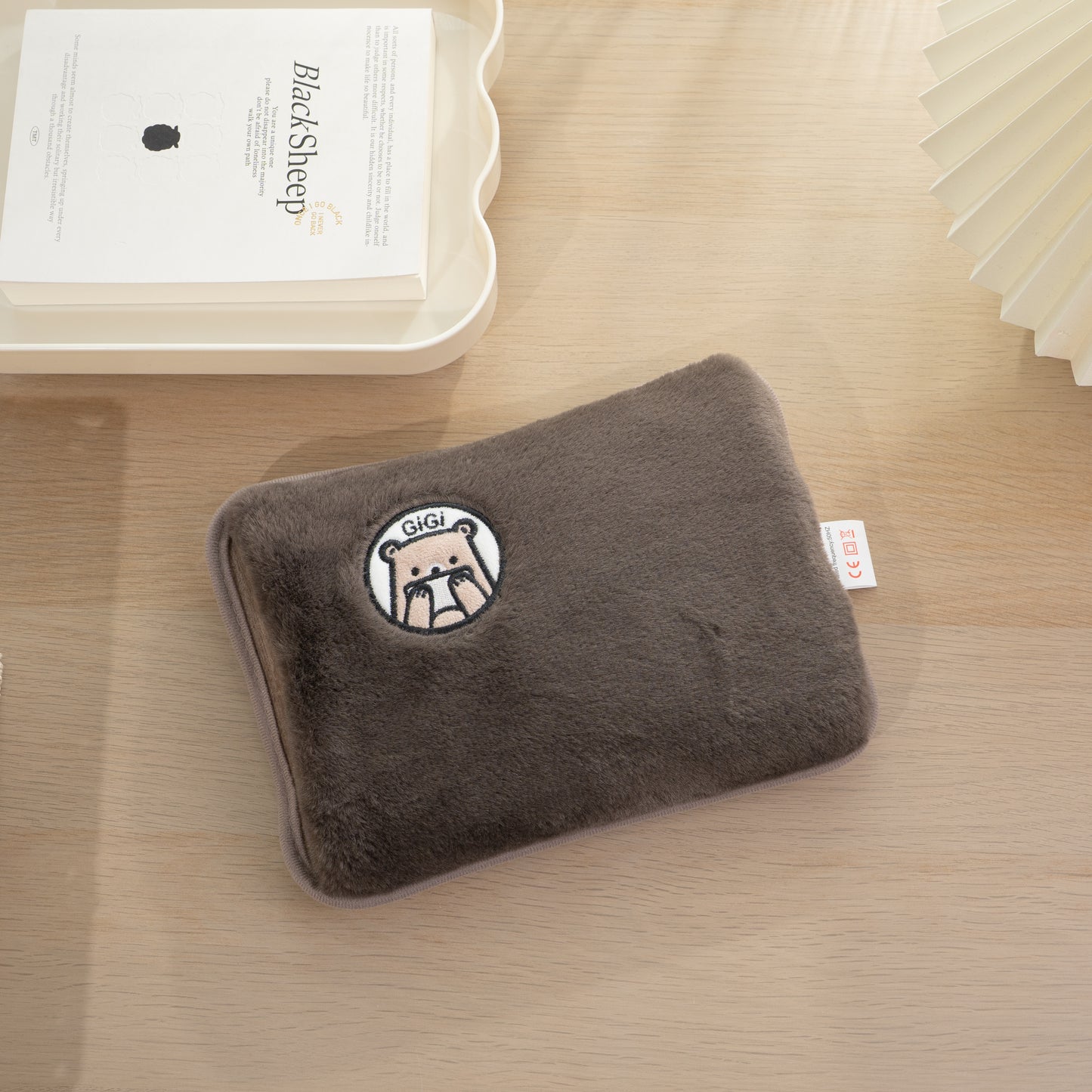 กระเป๋าน้ำร้อนไฟฟ้าพี่หมี GiGi